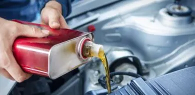 Troca de óleo do carro